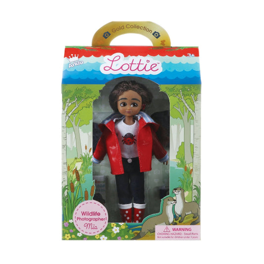 Lottie Doll - Wildlife Photographer Doll