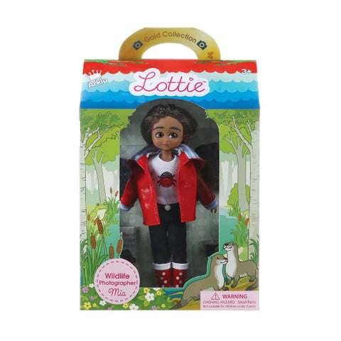 Lottie Doll - Wildlife Photographer Doll